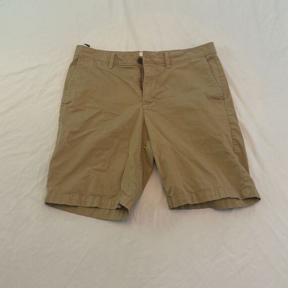 Khaki Shorts by Original Penguin Size Medium - Picture 1 of 7